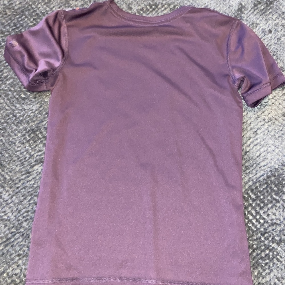 Boys athletic shirt - Picture 2 of 3